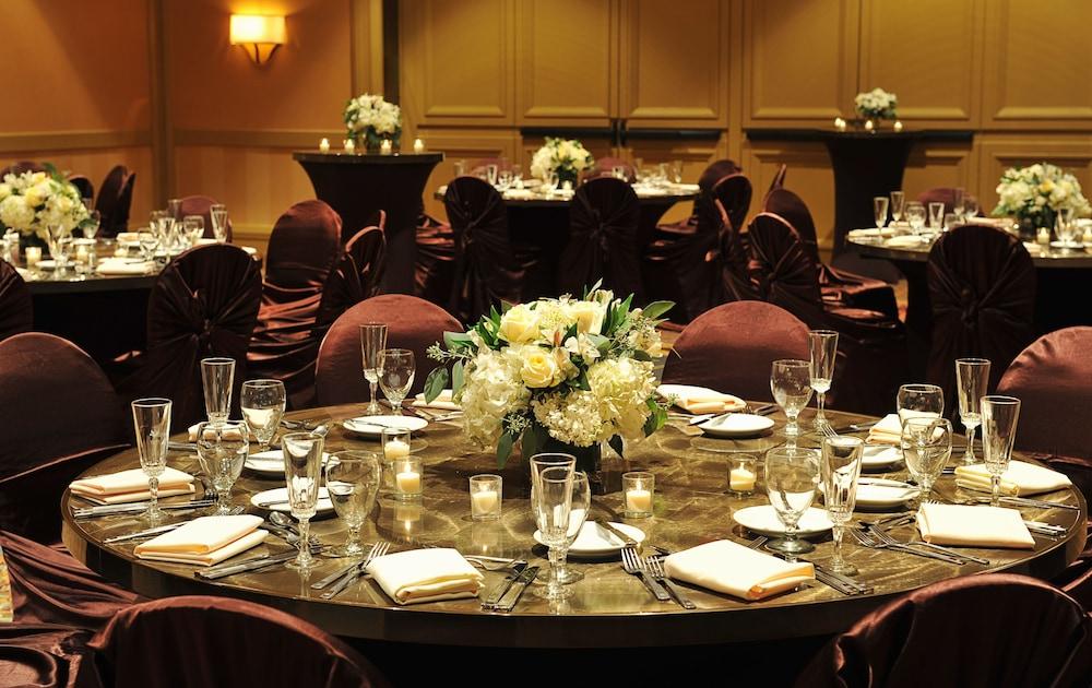 Embassy Suites By Hilton Palm Beach Gardens Pga Boulevard Restaurant photo