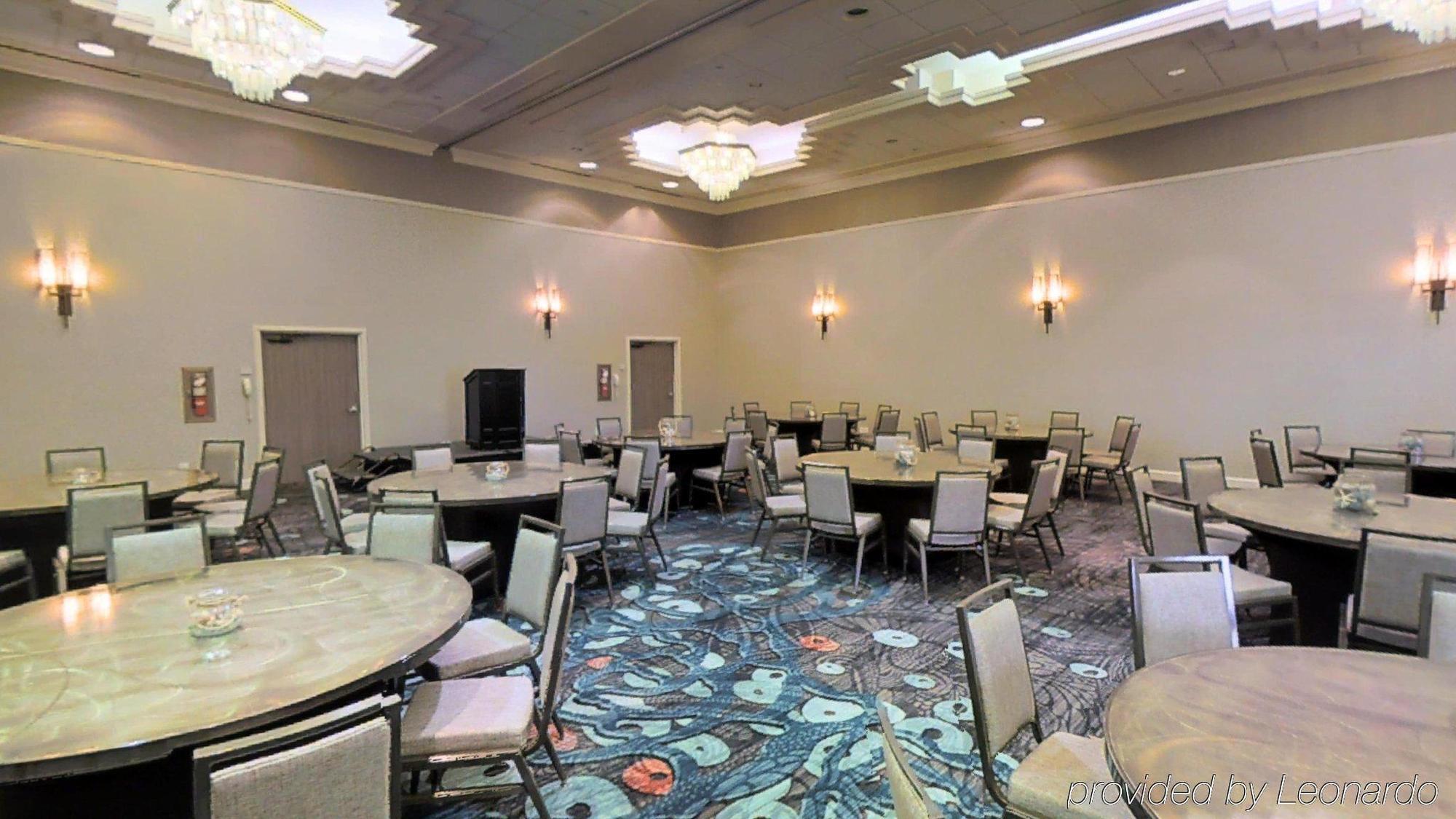 Embassy Suites By Hilton Palm Beach Gardens Pga Boulevard Exterior photo