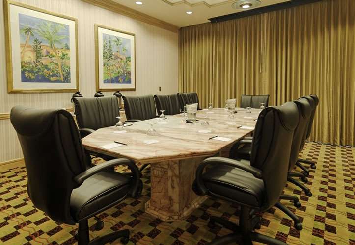 Embassy Suites By Hilton Palm Beach Gardens Pga Boulevard Facilities photo